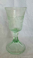 Vintage LAST SUPPER Cross Goblet Indiana Glass Green Tiara Exclusives