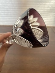 BEAUTIFUL VINTAGE Amethyst Cut To Clear Crystal Tall Wine Glass 8.75″H