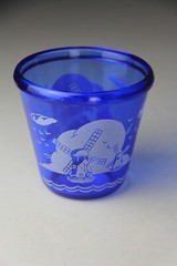 VTG Hazel Atlas Cobalt Blue Windmill Ice Bucket & 3 Flat Tumblers w/ Flags