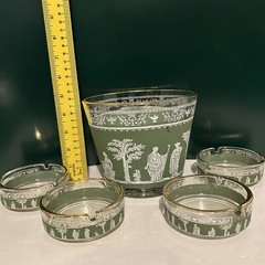 Vintage Hellenic Wedgewood Ice Bucket and 4 Coaster/Ashtray Set $20