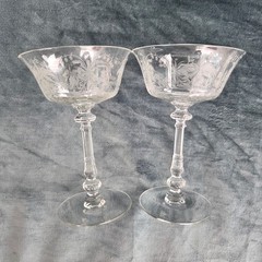 Set of 2 Heisey Orchid Etched Stemware Wine Glasses Champagne