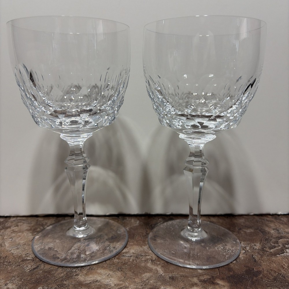 Lot Of 2 Crystal DOGWOOD Hutschenreuther 6″ Wine Glasses