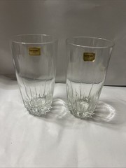 SET OF 2 LUMINARC CLEAR HIGHBALL GLASSES WITH STARBURST BOTTOM USA
