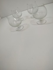 Vintage Cutty Sark Clipper Ship. 4. Etched Crystal Brandy Cordial Snifters