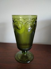 MCM BARTLETT COLLINS MANHATTAN BULLSEYE CANE GREEN GLASS WINE WATER GOBLET