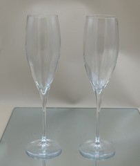 Disaronno Champagne Flutes Set Of 2 Cristalleria Italiana EUC