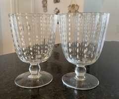 Anthropologie Selma Wine Glasses~ Clear with White Dots~ 5 1/4” ~Set of 2~ VGUC
