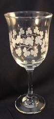 Eamon Glass EAG3 Set of Two Goblets Shamrock Design