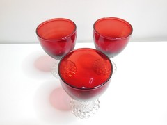3 VINTAGE ANCHOR HOCKING RUBY BUBBLE FOOT JUICE/WINE GLASSES 4 1/8″
