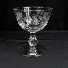 2 Libbey Laurel Classic Sherbet Coupe Glasses 1950’s etched leaf pattern 4.25″