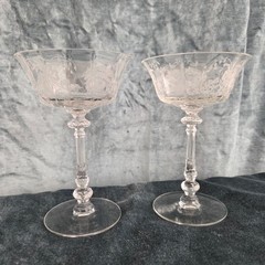 Set of 2 Heisey Orchid Etched Stemware Wine Glasses Champagne