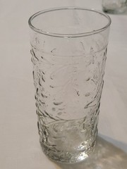 2 Willow House Tuscan Drinking Glasses Tumblers 16oz Embossed Floral Iced Tea