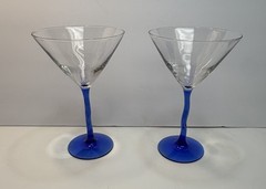 Set of 2 Courbe by LIBBEY GLASS COMPANY Martini Glasses