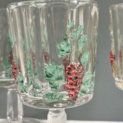 Kokomo Early American Glass Set of 4 Paneled Embossed Grapes #507 Wine Glasses