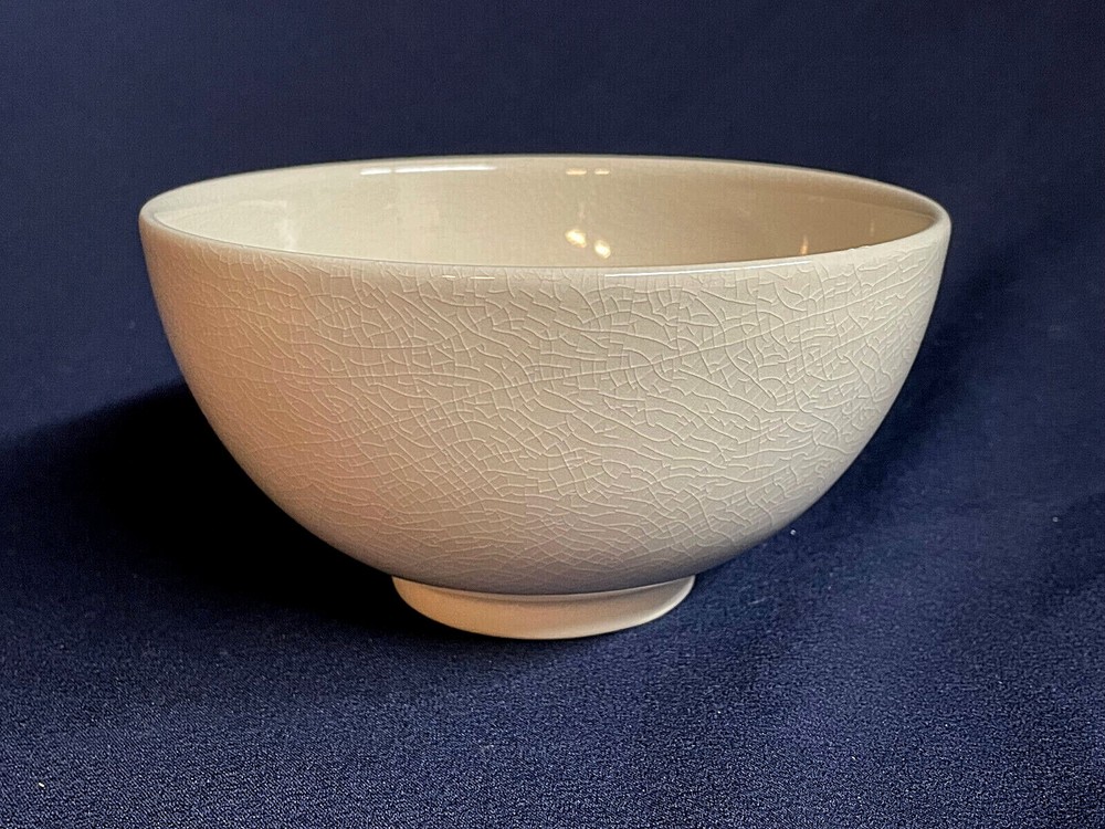 JARS FRANCE «TOURRON QUARTZ» OATMEAL COLOR 6″ LARGE BOWL CRACKLED