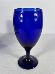 Set of 4 Libbey Cobalt Blue Water Goblets 7.25” Vintage Glass USA Stemware