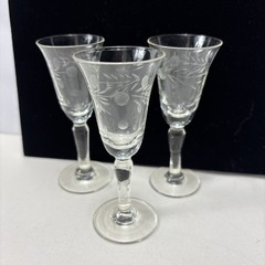 Set Of 3 Vintage Cordial or Liqueur Glasses Etched Floral Design 4”