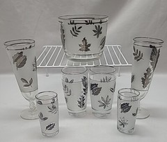 Libbey MCM 1960s Frosted Silver Leaf-6 Glasses & Ice Bucket Cocktail Barware