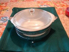 Vintage Glasbake Caserole In Chrome Frame – See Photos