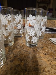 Vintage MCM Clear White Snowflake Highball Glasses Set Of 8. Excellent Condition
