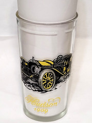 Vtg Car Dodge 1914 & Hudson 1909 Glass Tumbler Yellow & Black Design 4.75″ tall