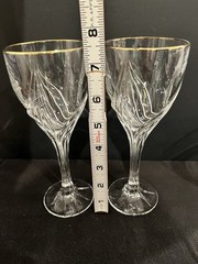 Lenox Debut- Gold Wine Glasses 7 3/8” Set of 2, Excellent