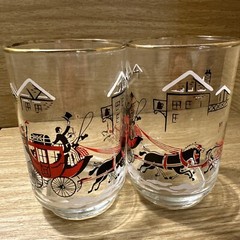 2 Vintage Libbey Coach Carriage Horse Gold Trimmed Glass drinking Cups 5 1/4”H