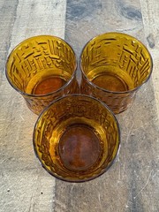 Vtg- 70s Libbey Amber/Orange Crinkle Geometric Design Tumbler Glasses 3.5 -Set 3
