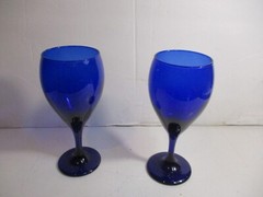 2- Vintage Cobalt Blue Glass Libbey Premire Wine / Water Goblets Short Stem 7″