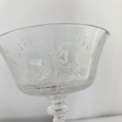 Set of 2 Heisey Orchid Etched Stemware Wine Glasses Champagne