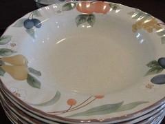 MIKASA FRUIT PANORAMA *LOOKS NEW!* 8 RIMMED SOUP BOWLS 9 1/8″