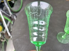 Rare Lot of 4 Vintage Uranium Wine Glass Cocktail Martini Glasses Water