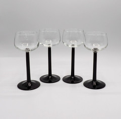 Domino Signature Black by Cristal D’Arques-Durand Rhine Wine Glasses Set of 4