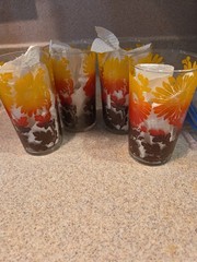 Vintage Drinking Glasses Water/Juice Tumblers Mums 4.5 inch Set Of 4