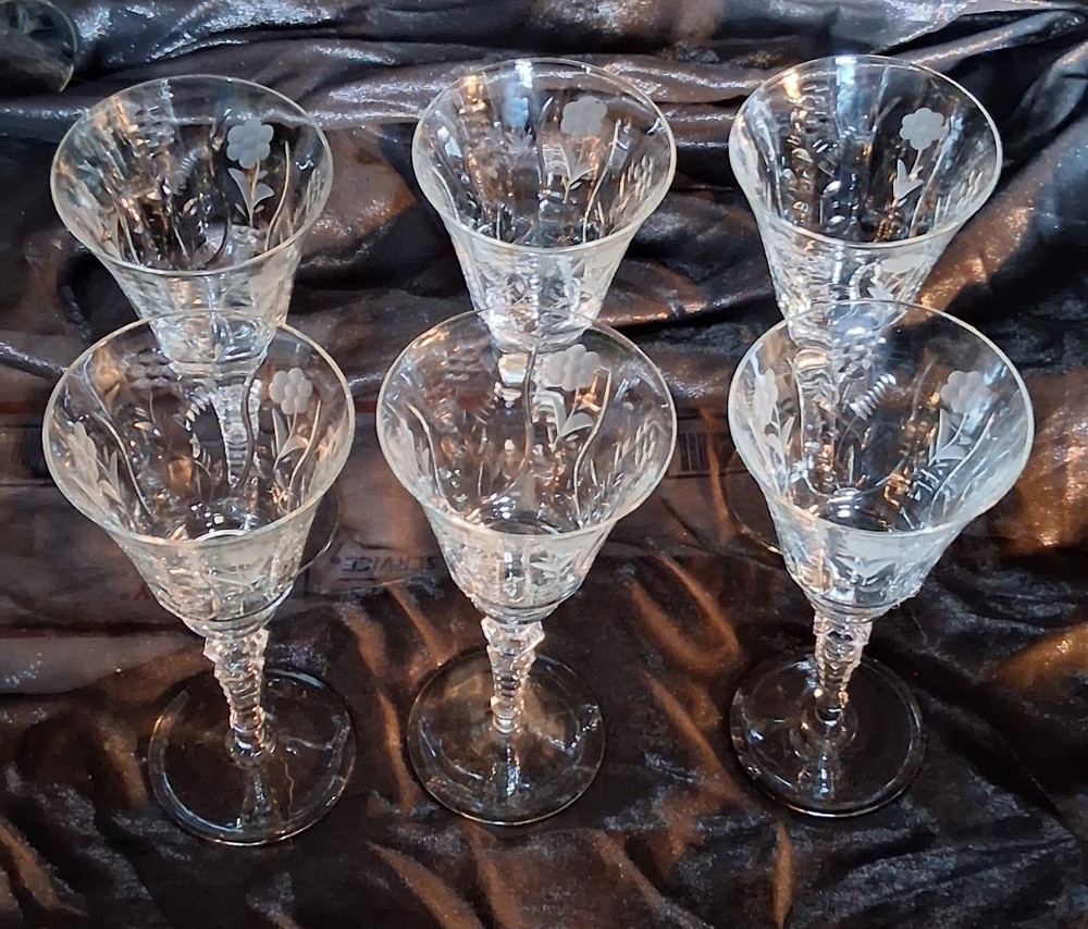Set of 6 Etched Crystal Wine Glasses Floral Leaf
