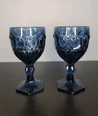 Set of 2 Vintage Fostoria Dark Blue Moonstone 5 1/8″ Stemmed Wine/Juice Glasses