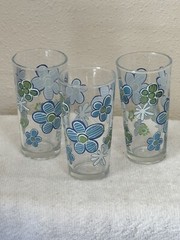 Kig Indonesia Set 3 Retro Blue Daisy Floral Iced Tea Glasses
