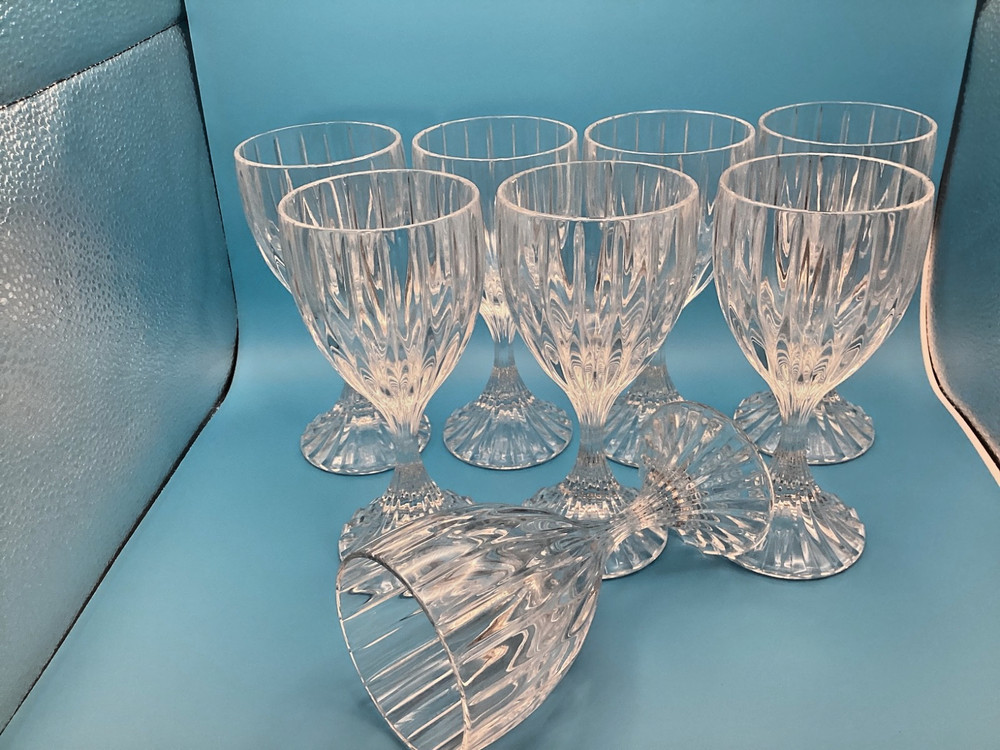Mikasa Park Lane Full Lead Crystal Glasses SN101/003 Set of 8 NOS In 2 Boxes