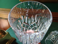 WATERFORD CRYSTAL LISMORE CHAMPAGNE FLUTE GLASSES, PAIR, IRELAND, SIGNED, 8-7/8″
