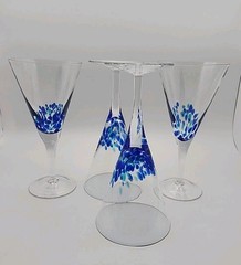 4 – Cobalt Blue Confetti Splash Hand Blown Art Glass Champagne Wine Glasses READ