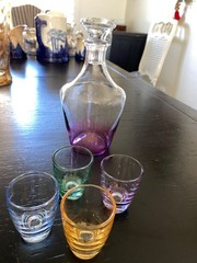 5 PC Decanter W/ Glasses Iridescent France VTG PARISIENNE Bar Rate Nice