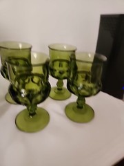 Vintage Set Of 4 Indiana Glass Avocado Green Kings Crown Thumbprint Goblets