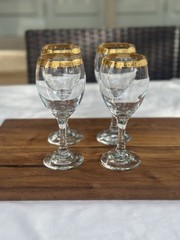 Vintage MCM Wine Glasses Set of 4 Gold Etched Rim Elegant Barware 6.75” Tall