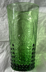Zrike «Renaissance» Fleur De Lis & Dots ~ One Green Glass Tumbler ~ Mint