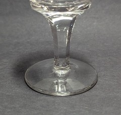 Vintage Floral Etched 6 Ball Flowers And Stems Hexagonal Stem Cordial Glass