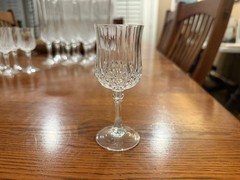 Vintage Cristal d’Arques Longchamp Wine/Sherry 2.0 oz glasses Set of 6