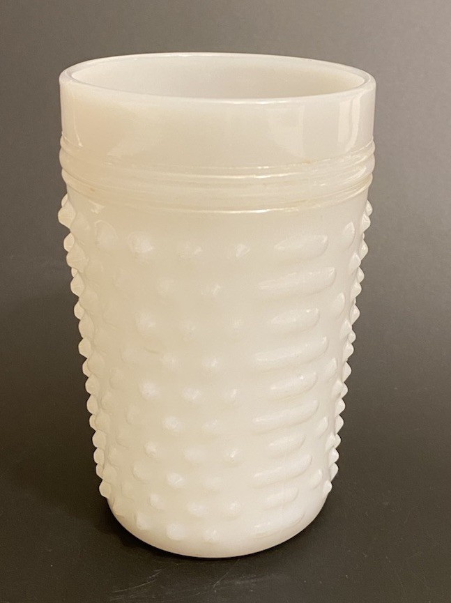 Anchor Hocking White Milk Glass ENGLISH HOBNAIL Tumbler Glass 4.5″ VINTAGE