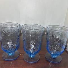 3Morgantown Seneca Driftwood Glass Peacock Blue Crinkle Footed Goblets Tumblers