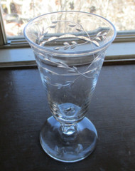 (4) Crystal Juice Glasses – Footed, Flared, Cut Glass with Leaf Design – 4 7/8″