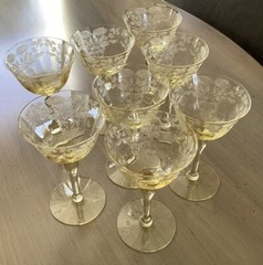 Set (8) Antique/Vintage GOLD/YELLOW Etched Crystal Glasses, Cordial/Liquor